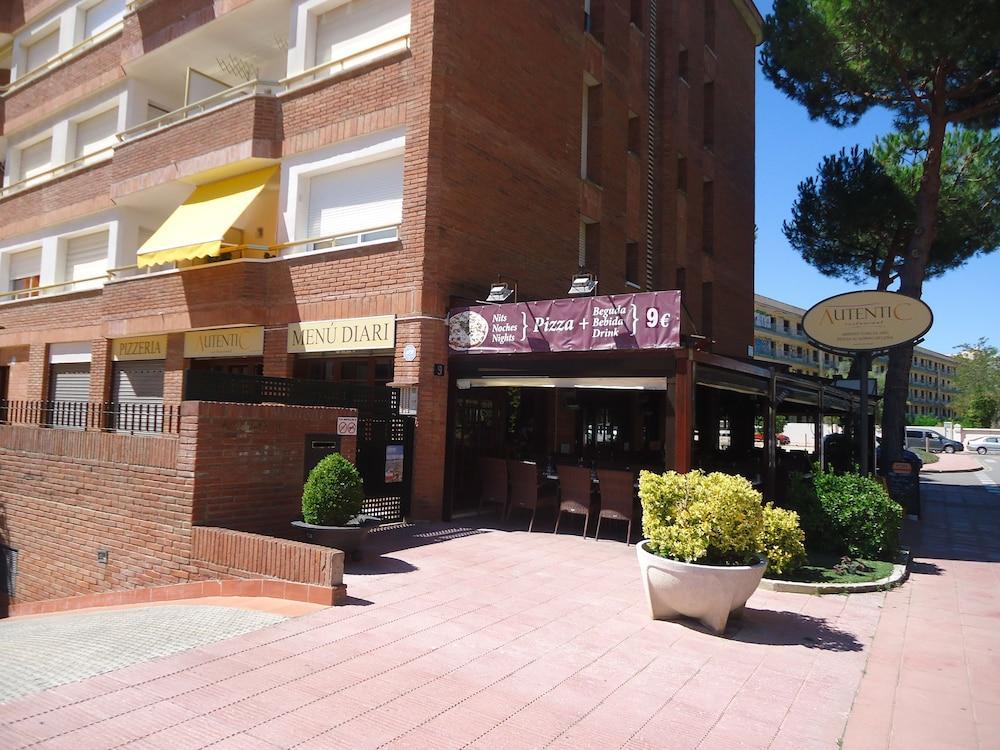 Apartamentos Antillas Fenals Lloret de Mar Exterior foto